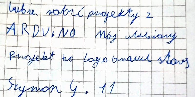 Ręcznie pisana karteczka z opinią o zajęciach, podpis: Szymon G. 11